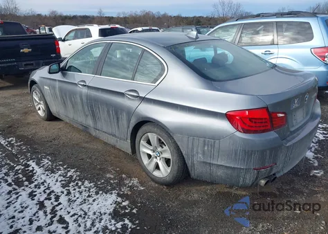 2012 BMW 528I xDrive из США, поврежденный, VIN WBAXH5C53CDW02705